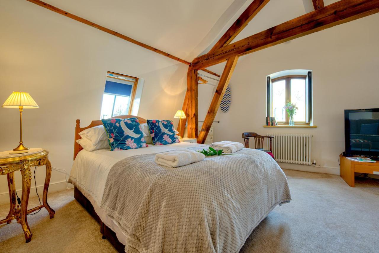 Central Studio Suite - Modern Stay With Free Wifi Stamford Exterior foto